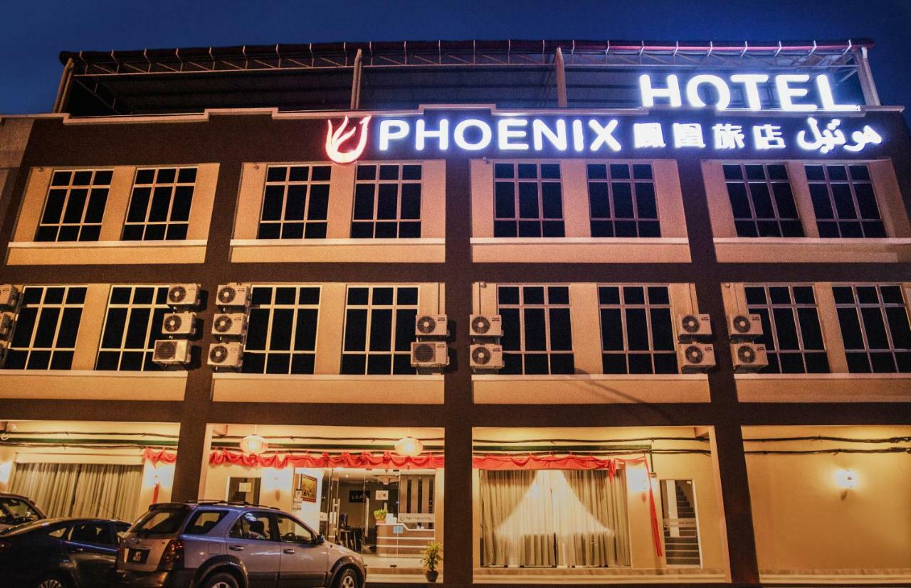 Phoenix Hotel Gua Musang Exterior photo